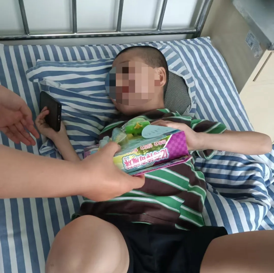 特意给小患者准备的儿童节礼物